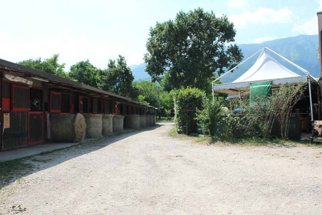 Agriturismo Al Ranch Castello d'Aviano Екстер'єр фото